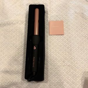 Foxybae curling wand